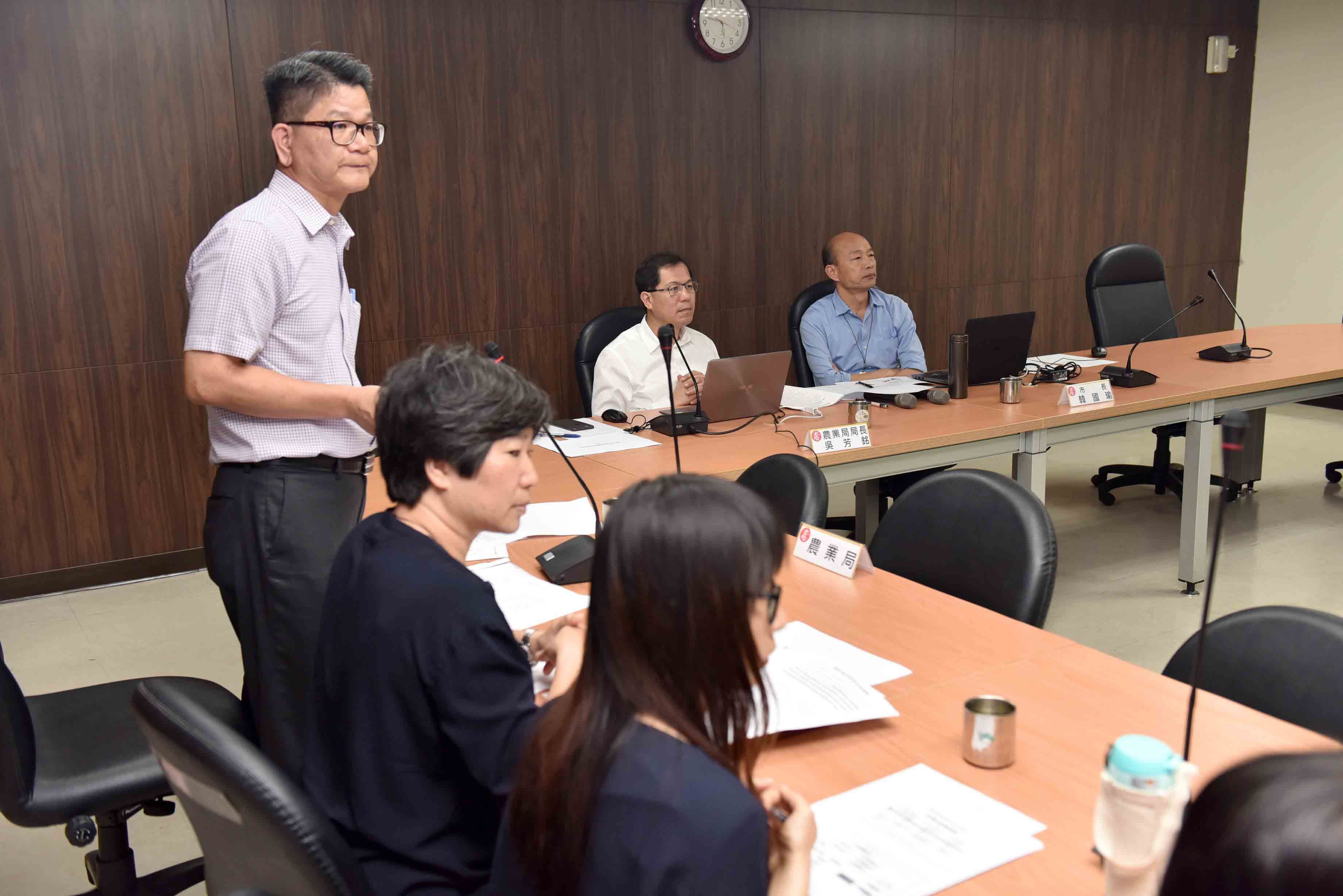秋行軍蟲彌陀食用玉米田區首現蹤    韓國瑜召開緊急應變會...