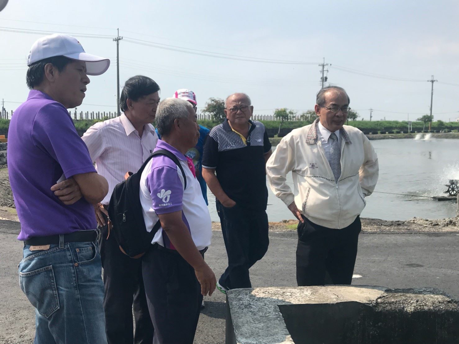 高市副市長洪東煒視察彌陀區  關心區政體恤弱勢...