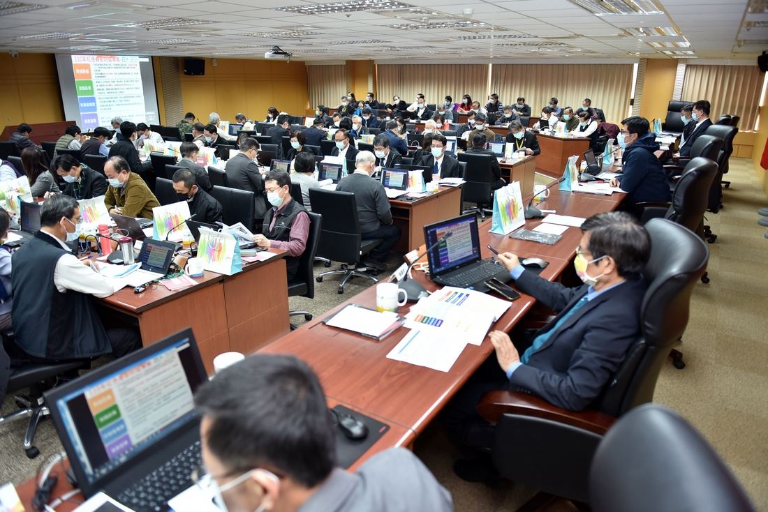 高市因應年節將至  陳其邁：大型活動加強防疫、讓市民安...
