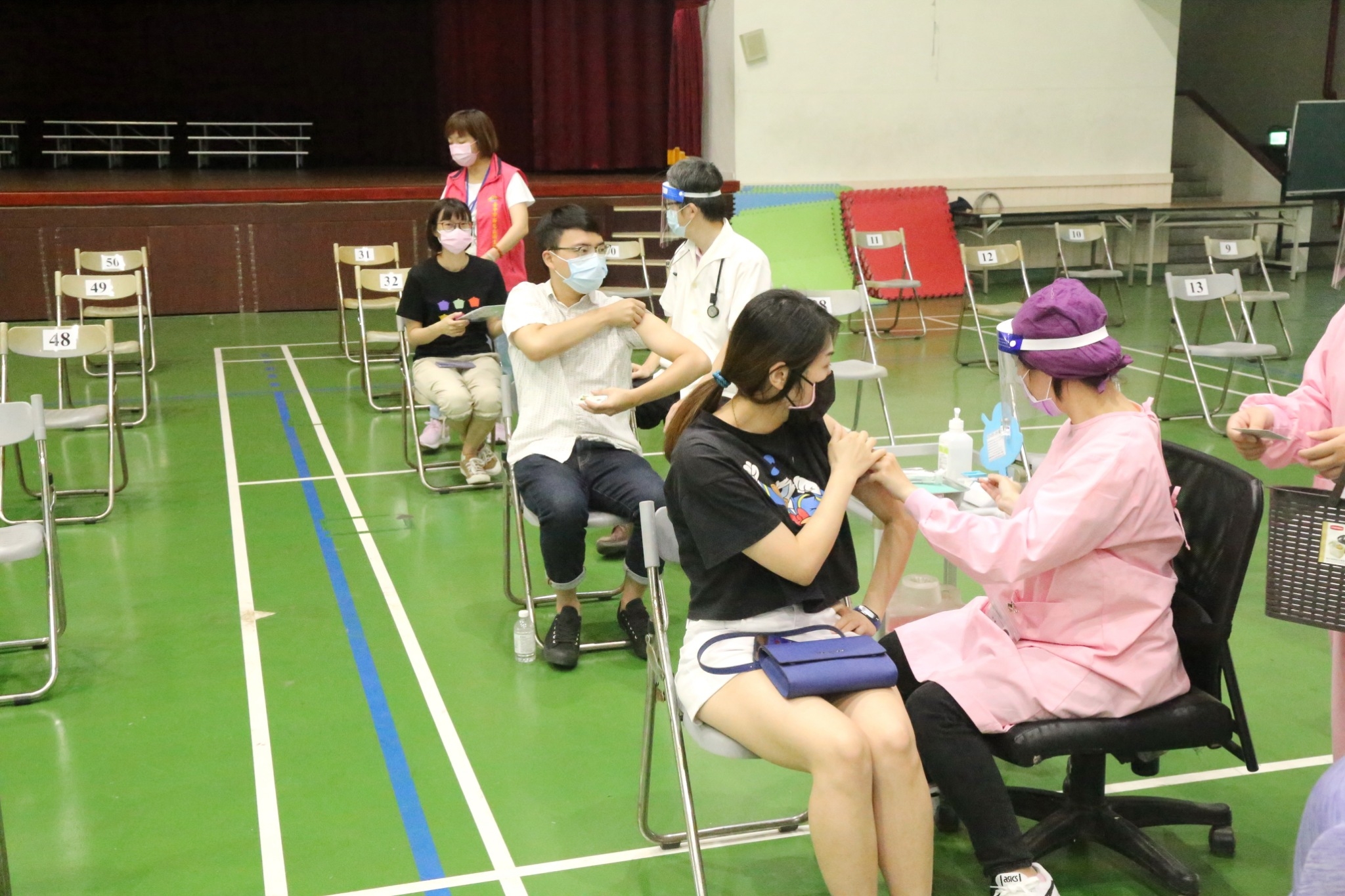 台中兩高齡男女疑接種疫苗送醫不治 衛生局助申請受害救濟6...