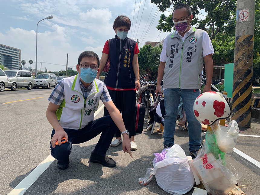 福星公園旁出現整袋針頭和保險套 議員要求各局處不要踢皮...