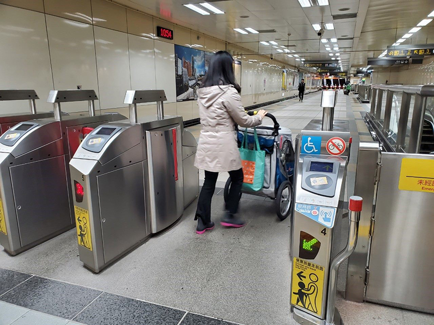 北捷部分車站  9/15起開放大型寵物車...