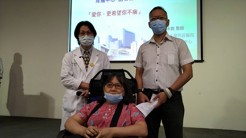 疼痛到無法碰觸！婦人關節劇痛透過水冷式射頻緩解找回新...