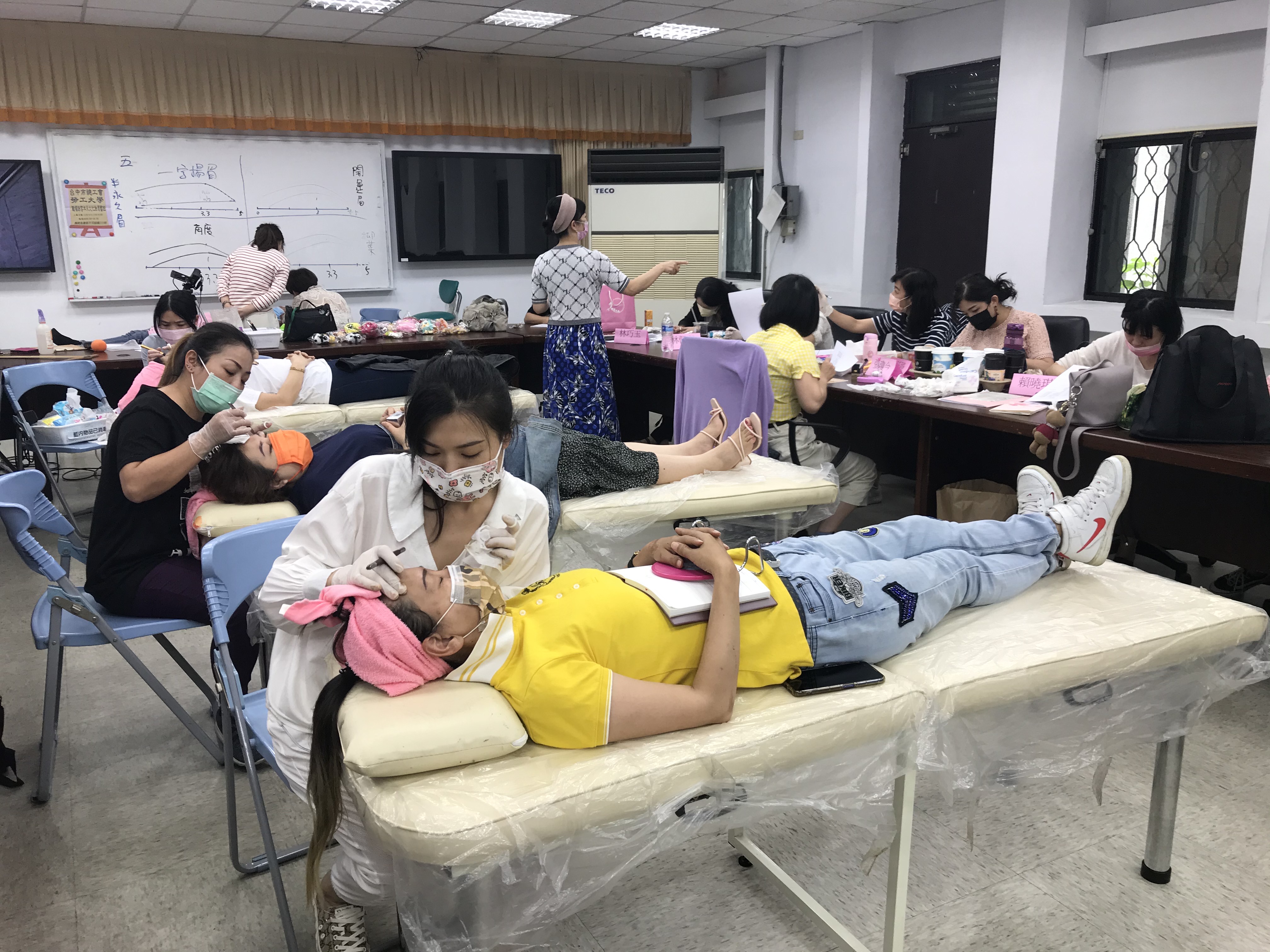 台中勞團提升會員專技 客制專班歡迎來上課...