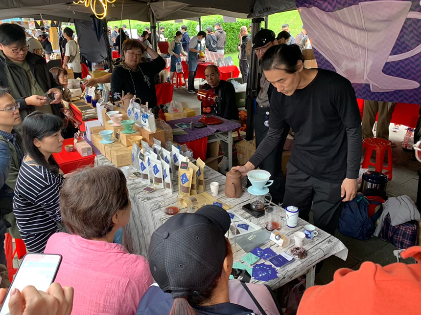 新北希望市集攜手咖啡爽團隊  行銷在地咖啡...