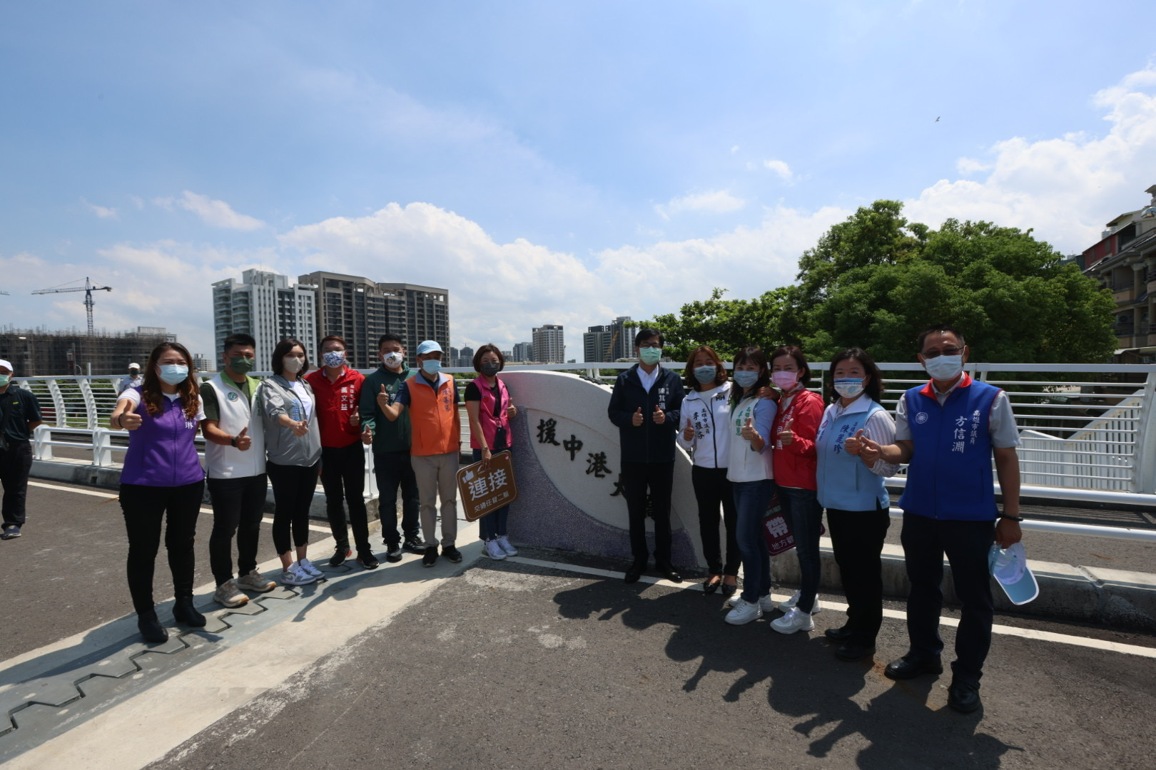 濱海聯外道路北段通車啟用  陳其邁：解決產業園區對外交通   加速沿海地區發展