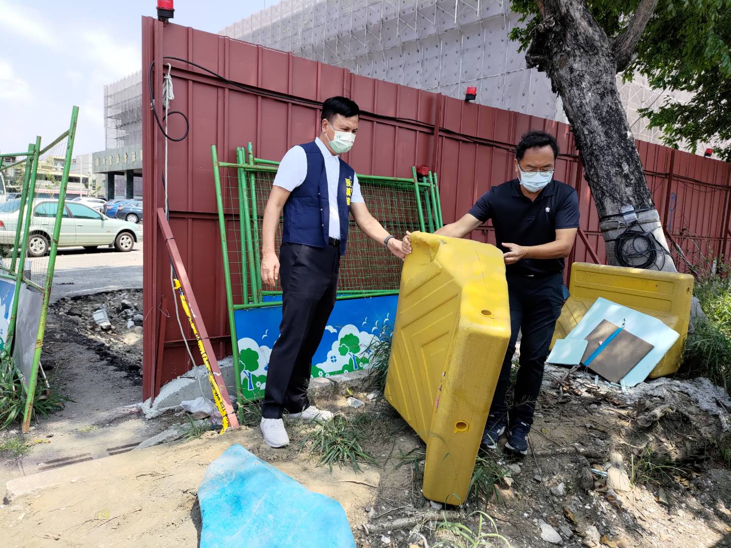 中秋連假不打烊  高市海洋局啟動前鎮漁港登革熱防治