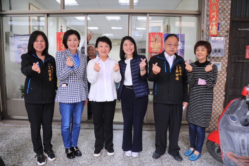 市長拜會議員  女力發光恢宏建設