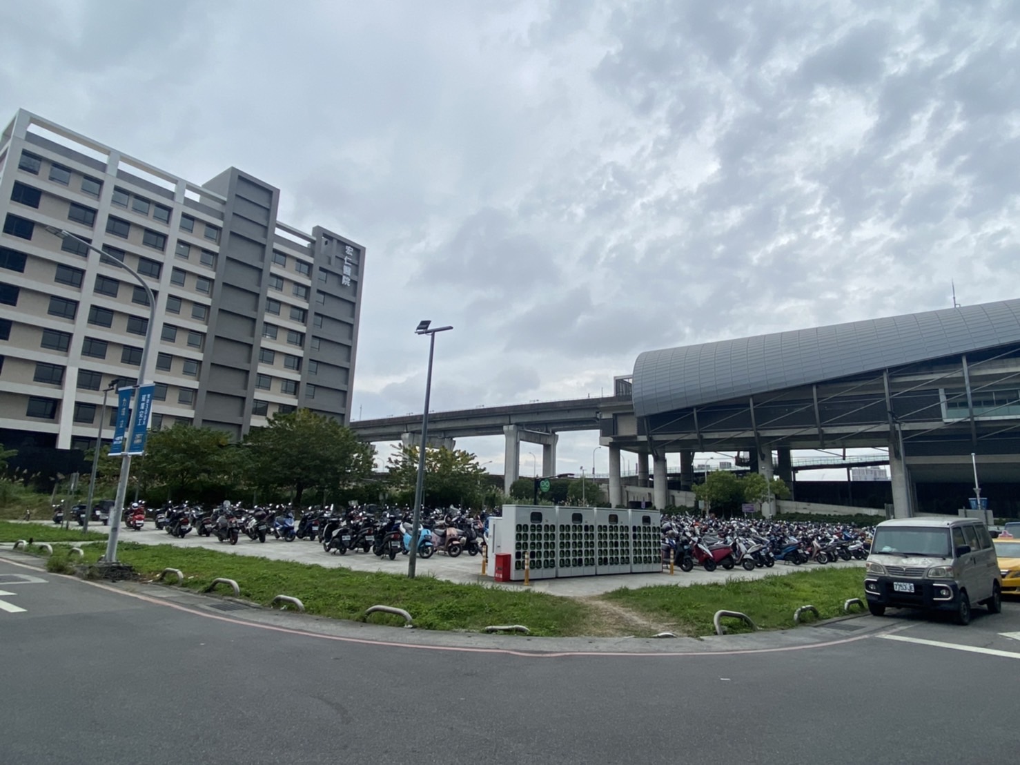 與停車場共構  %C2三重捷運站旁將增440戶社會住宅...
