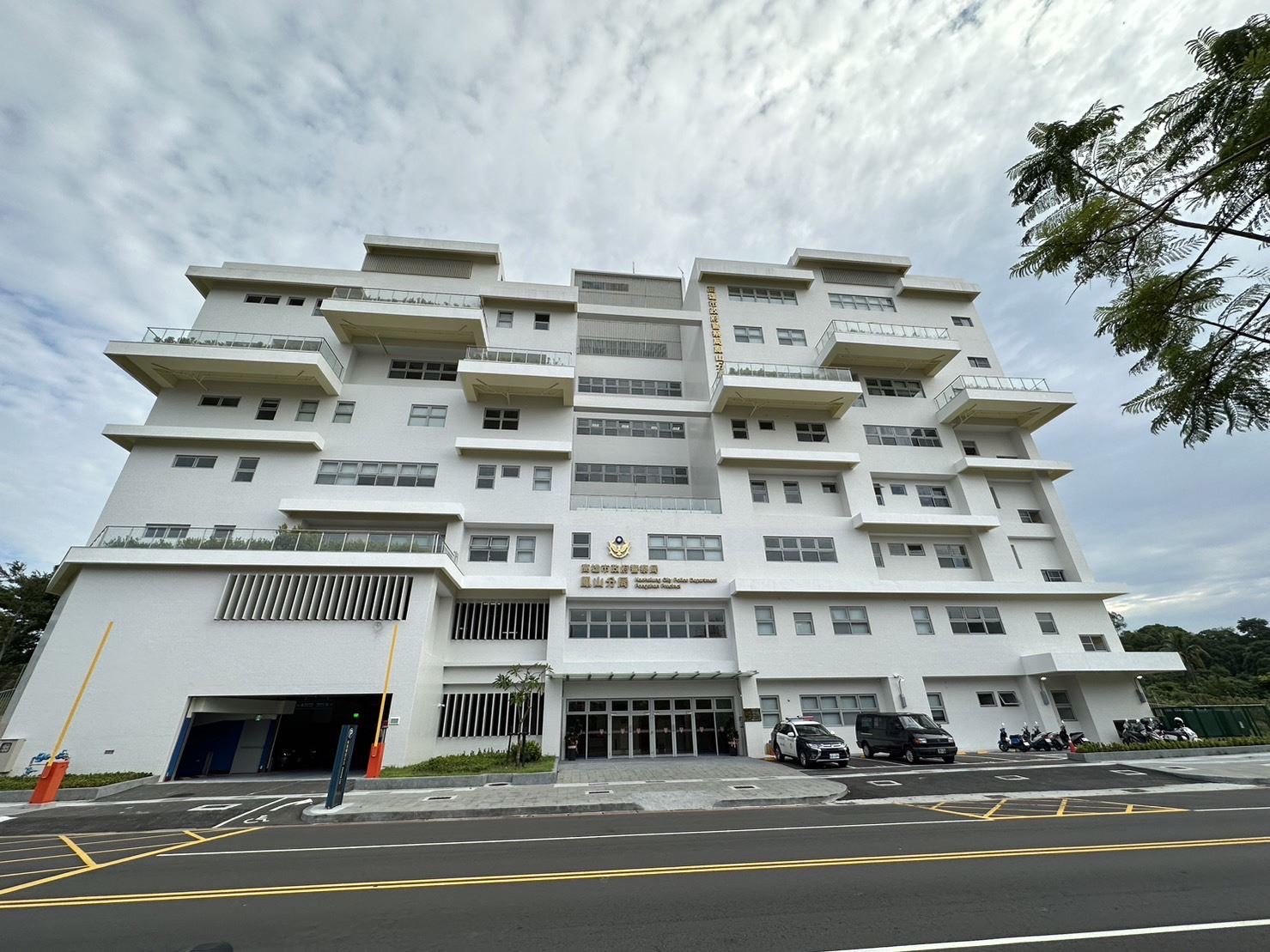 鳳山分局新建廳舍啟用  提供警察同仁更舒適環境...
