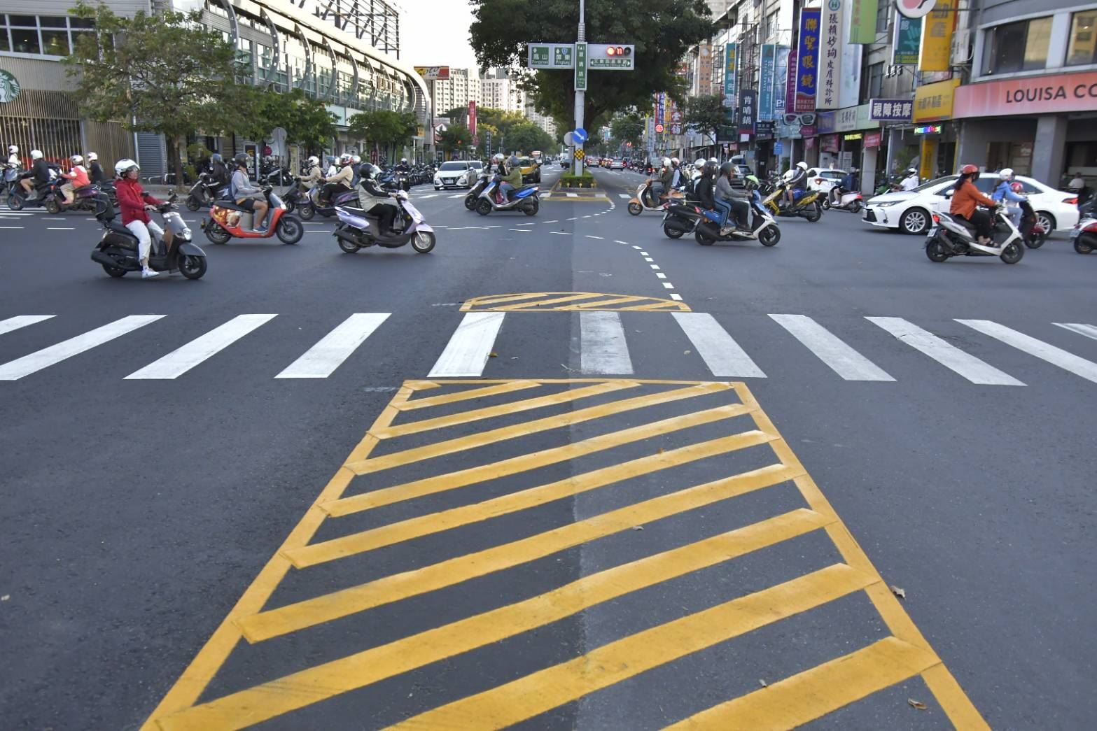 澄清路北向路段改善 提升用路人安全...