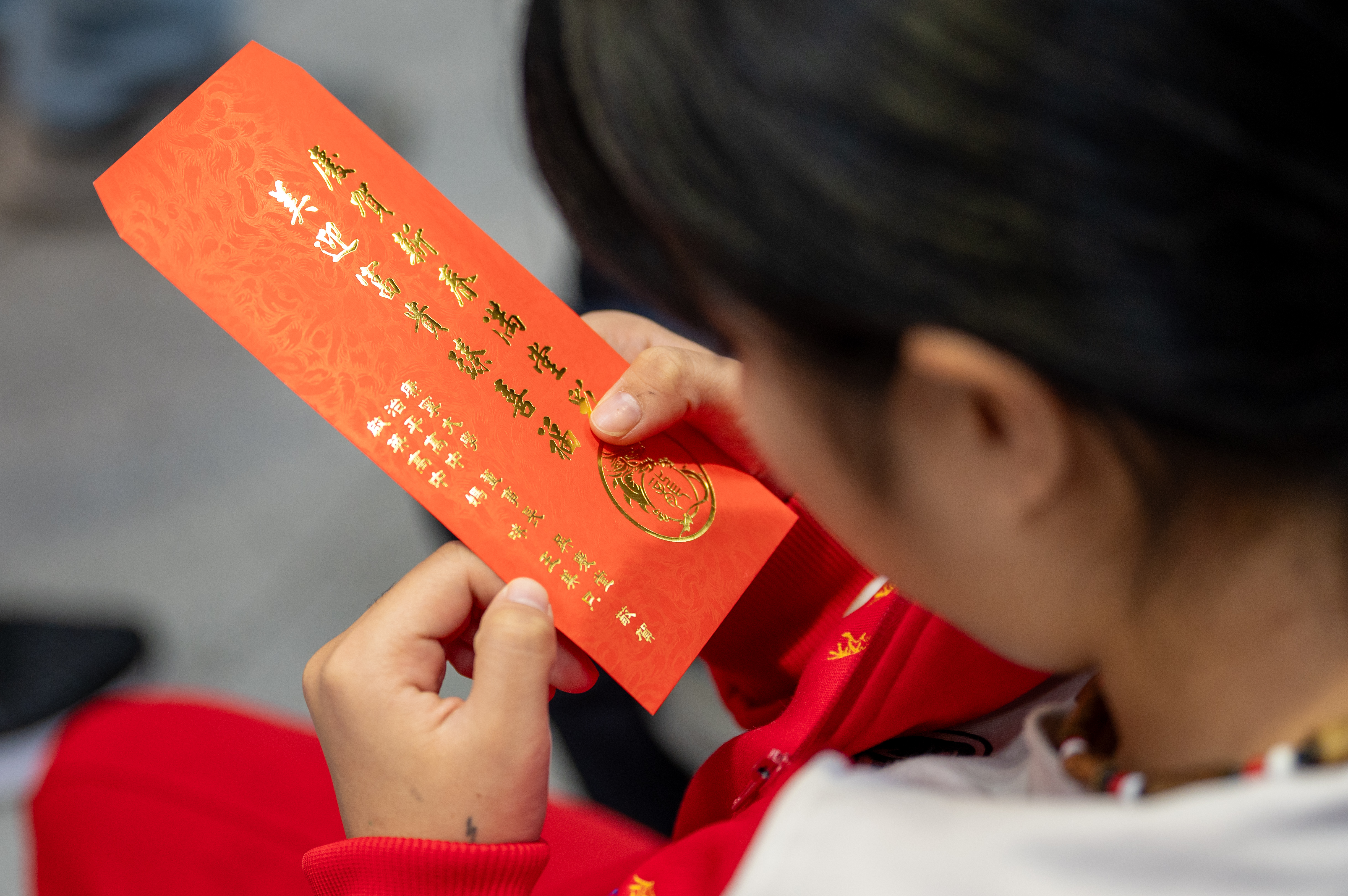 啟英高中寒冬送暖  頒發逾168萬獎助學金支持桃園學子...