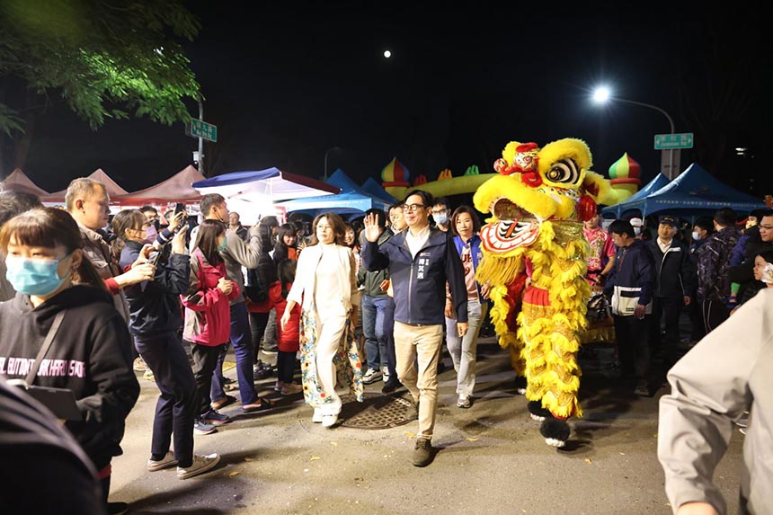首屆左營眷村年貨大街活動起跑  陳其邁期許未來每年繼續...