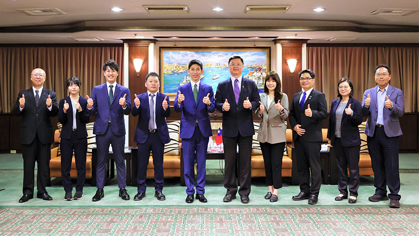 日本青森縣陸奧市長山本知也  首度率團赴高雄交流...