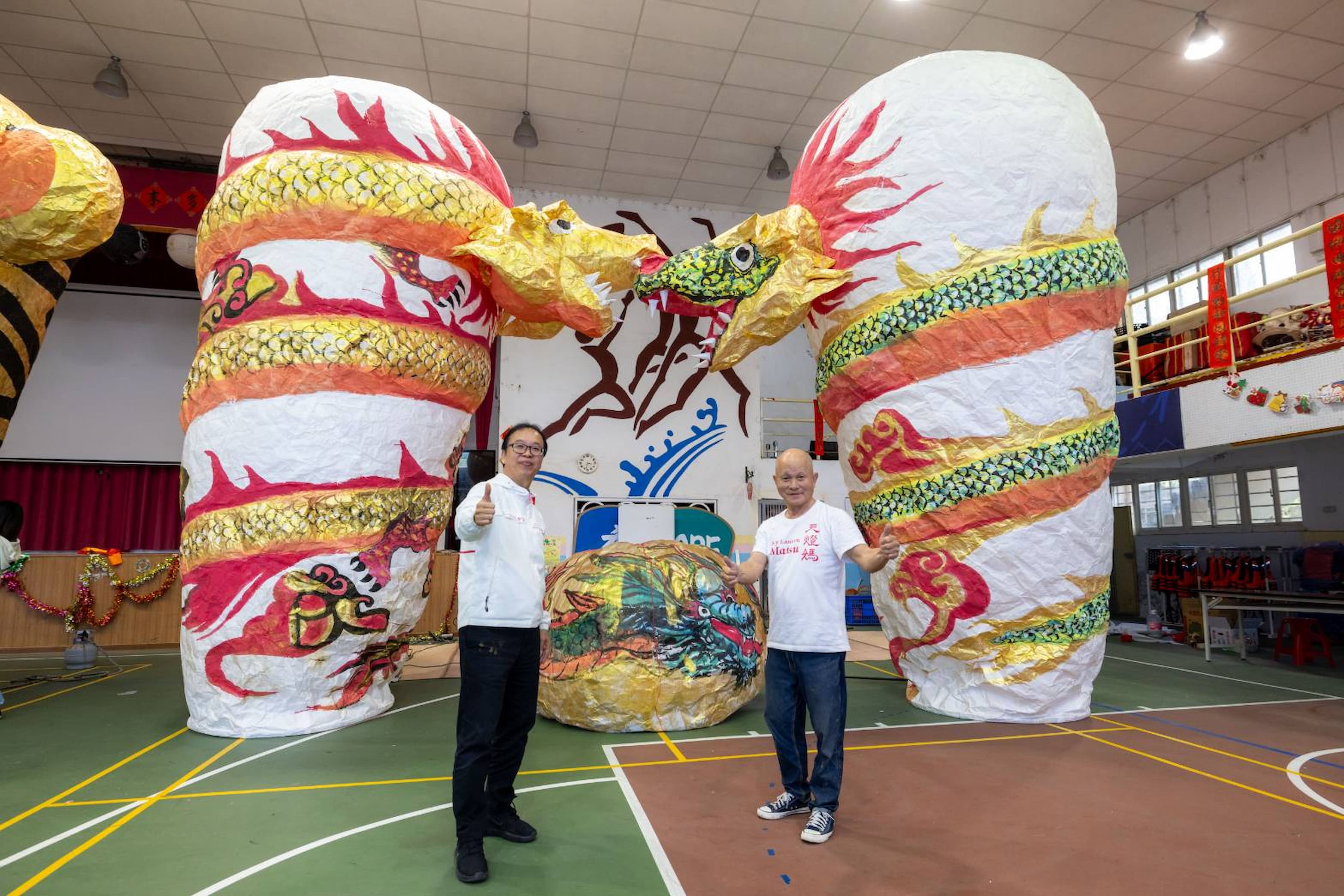 世界龍好20呎主燈首亮相  新北平溪天燈豪運升空...