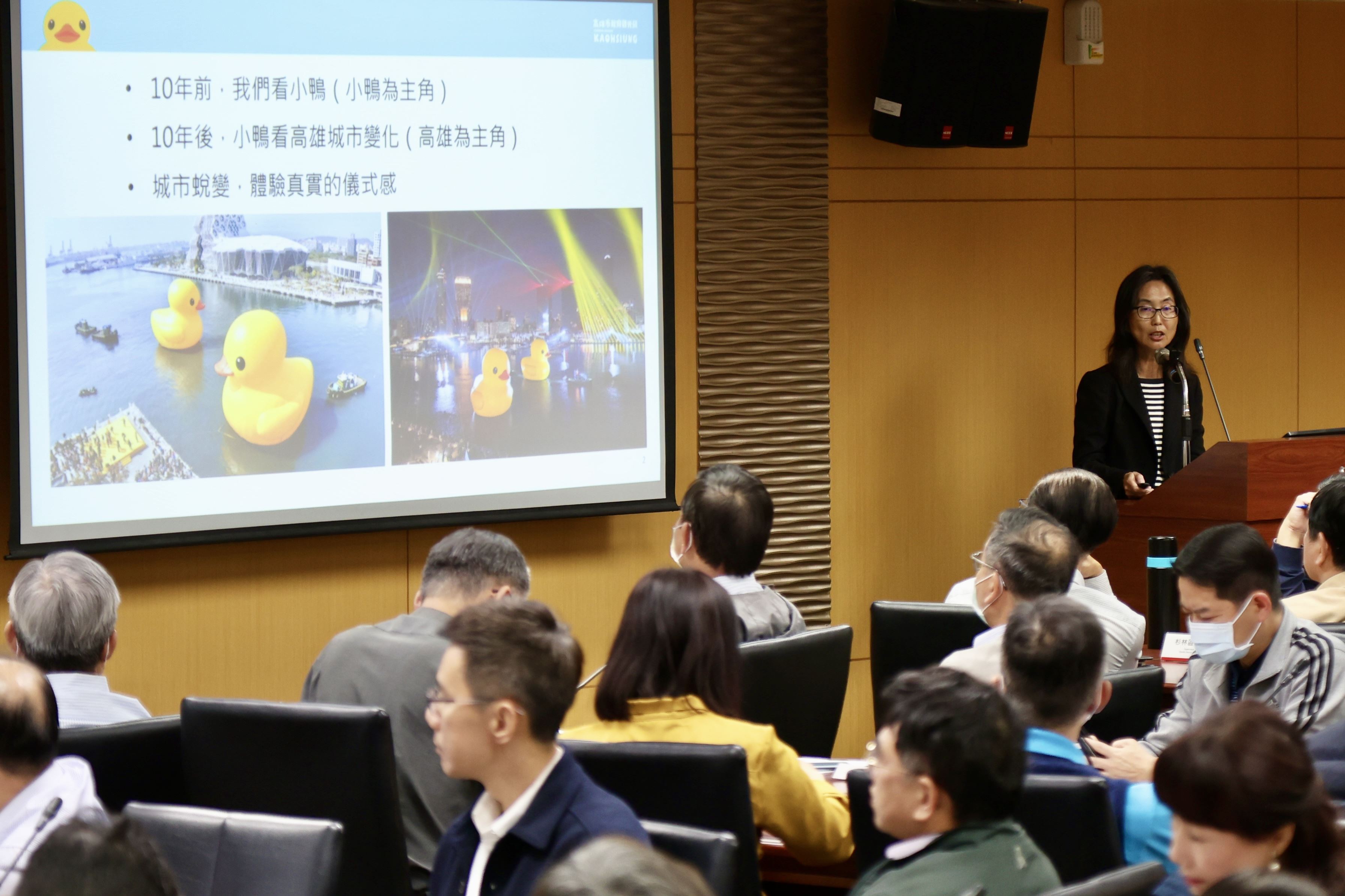 「小鴨旋風」吸引超過900萬人潮   高雄冬日遊樂園帶動逾140...
