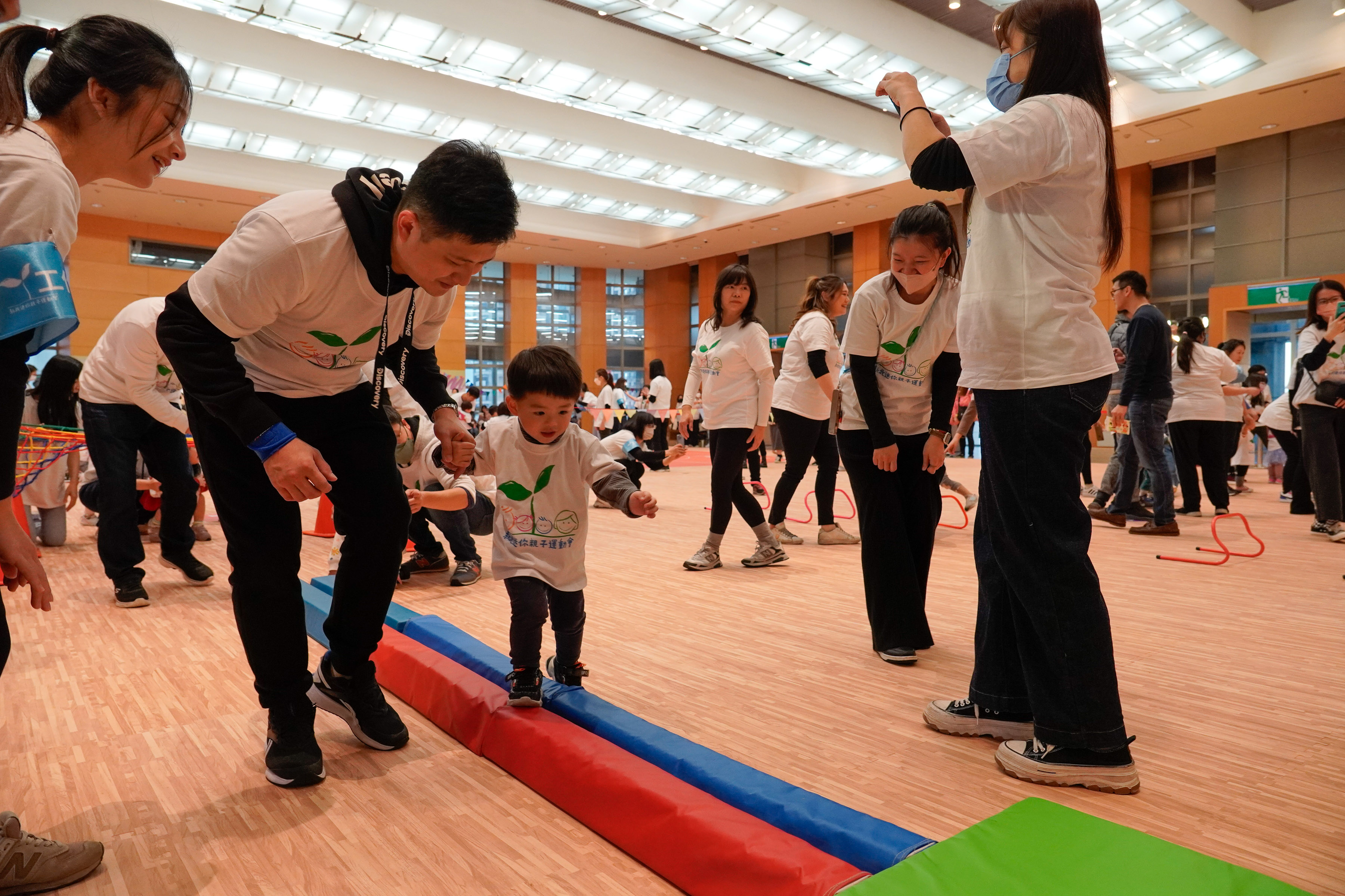 新北「親子館兒童月活動」親子運動闖關趣味開跑...