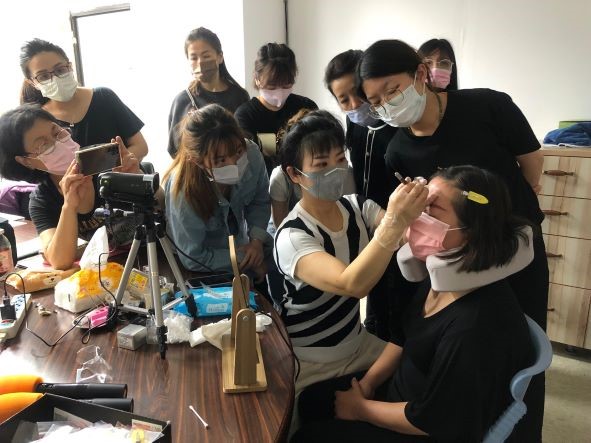 助職場技藝再進化 中市勞工大學設團體專班...
