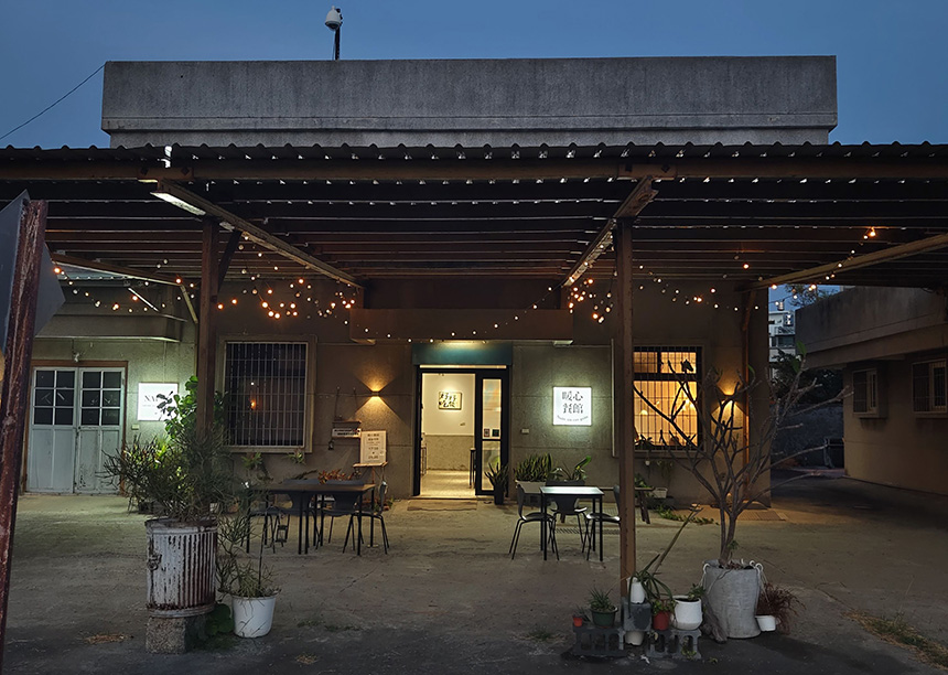 高市青年局網站啟發創業夢  幼教師大草原開餐館