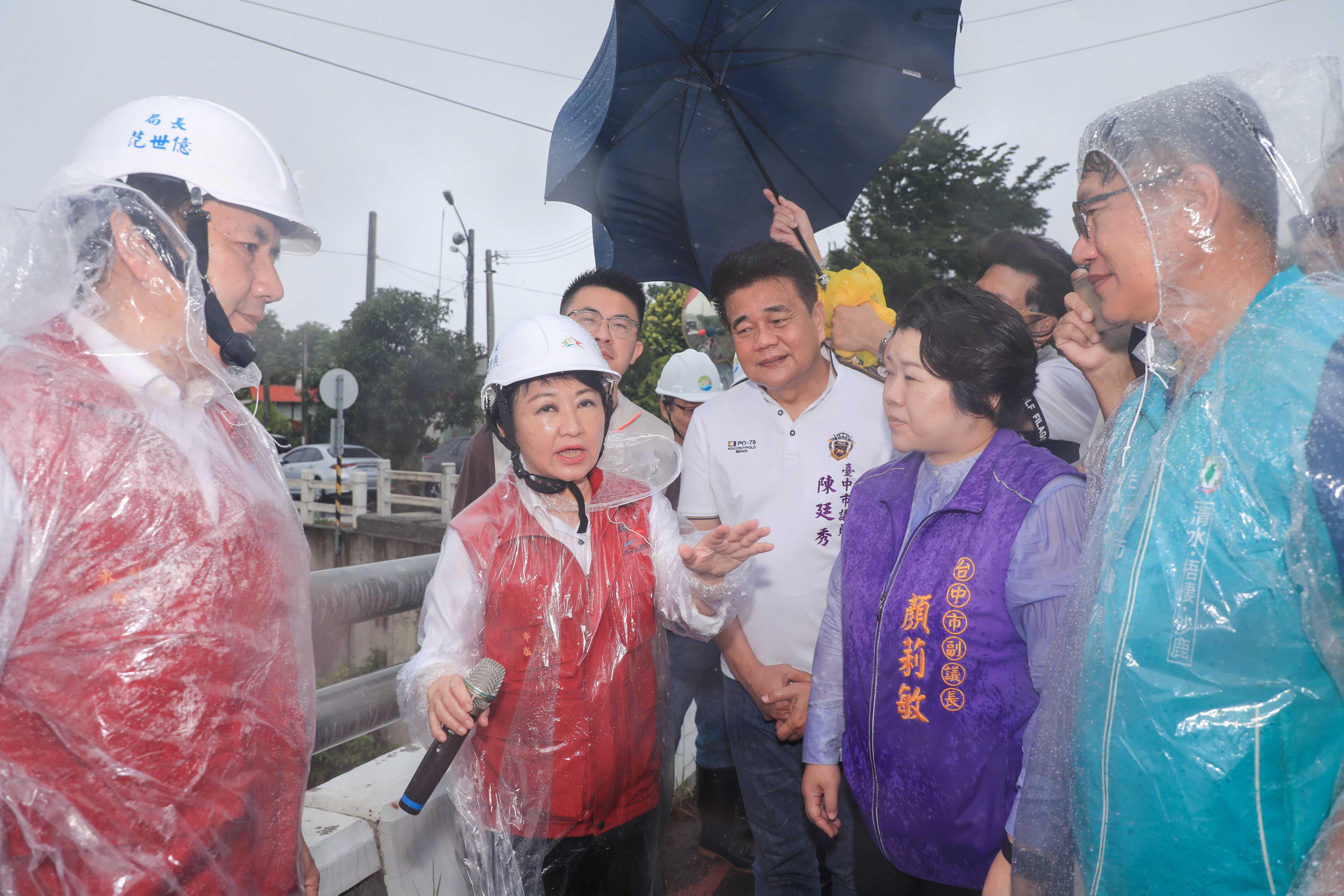 台中防汛嚴陣以待  府會團隊視察海線南山截水溝