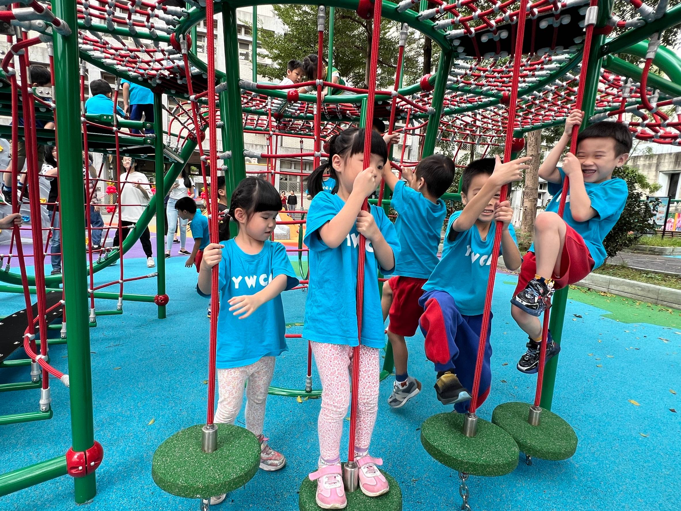 臺北最繽紛共融式遊戲場  開箱啟聰孩子們共創的樂園...