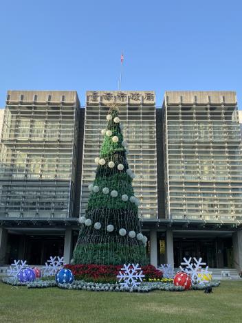 「2024幸福台南  耶誕點燈」民治市民廣場  陪您共度冬日美...