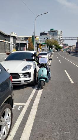元旦迎新好停車  路邊停車不收費...