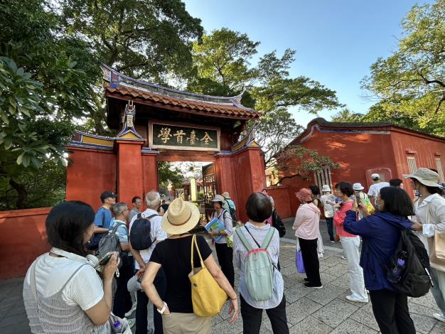 台南春節散步導覽！12條特色路線陪你深度探索台南旅遊魅...