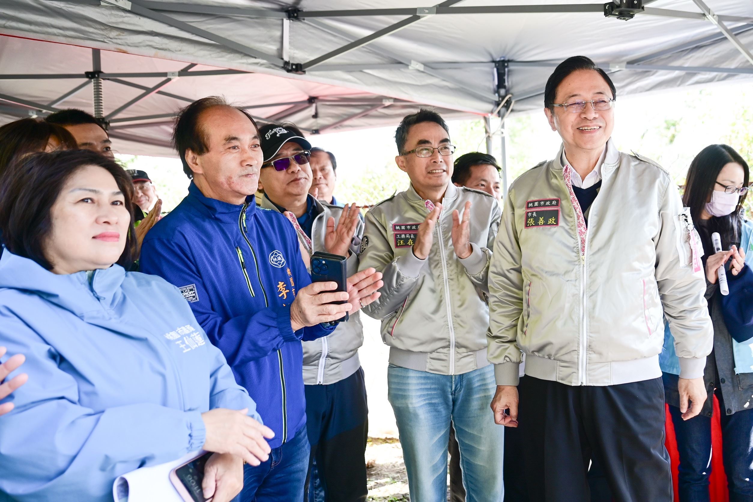 視察大溪瑞仁路道路拓寬完工  張市長：紓緩大溪八德交通...