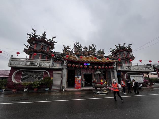 文化局2月13日現勘下茄苳旌忠廟震損狀況 緊急加固並加裝防...