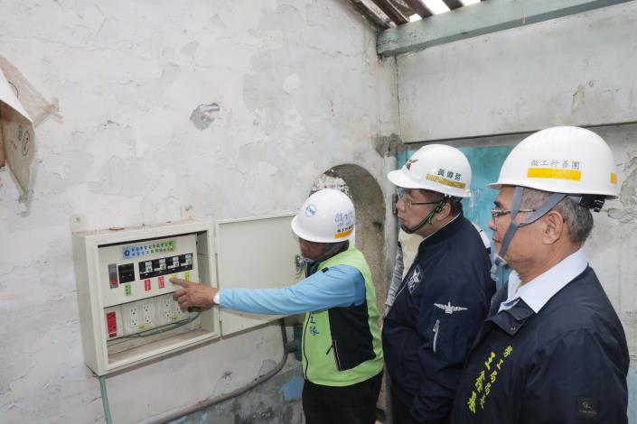 市府攜手各界齊心重建   加速災民家園復建...