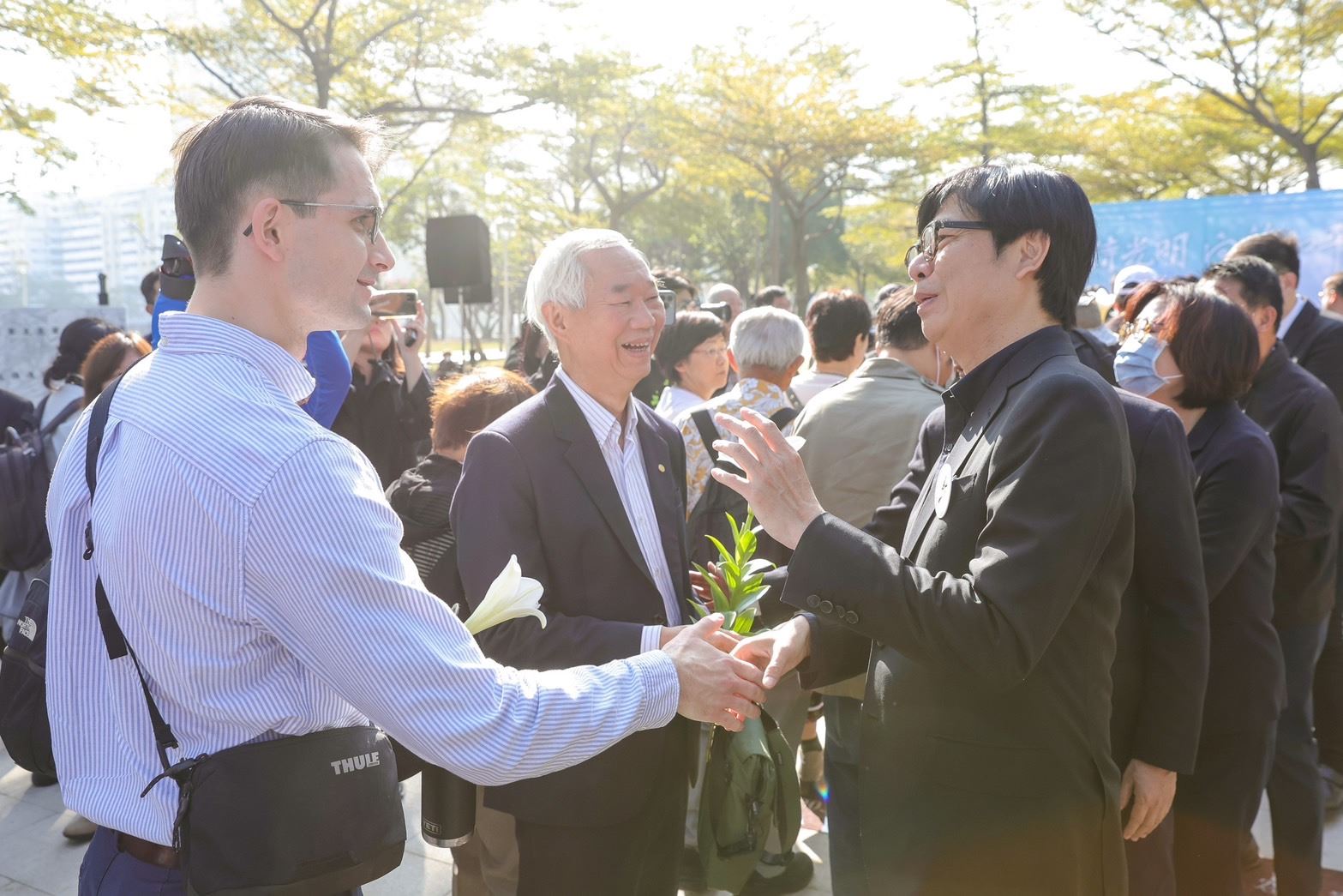 二二八追思儀式 陳其邁強調堅持民主自由價值 守護臺灣前行