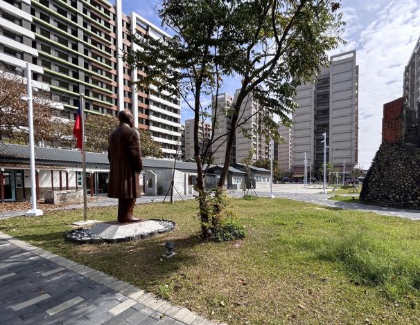 二空園區孫文銅像 豐富眷村文化展示內涵...
