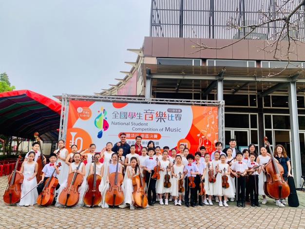 臺南市代表隊參加113學年度全國學生音樂比賽大放異彩 勇奪5...