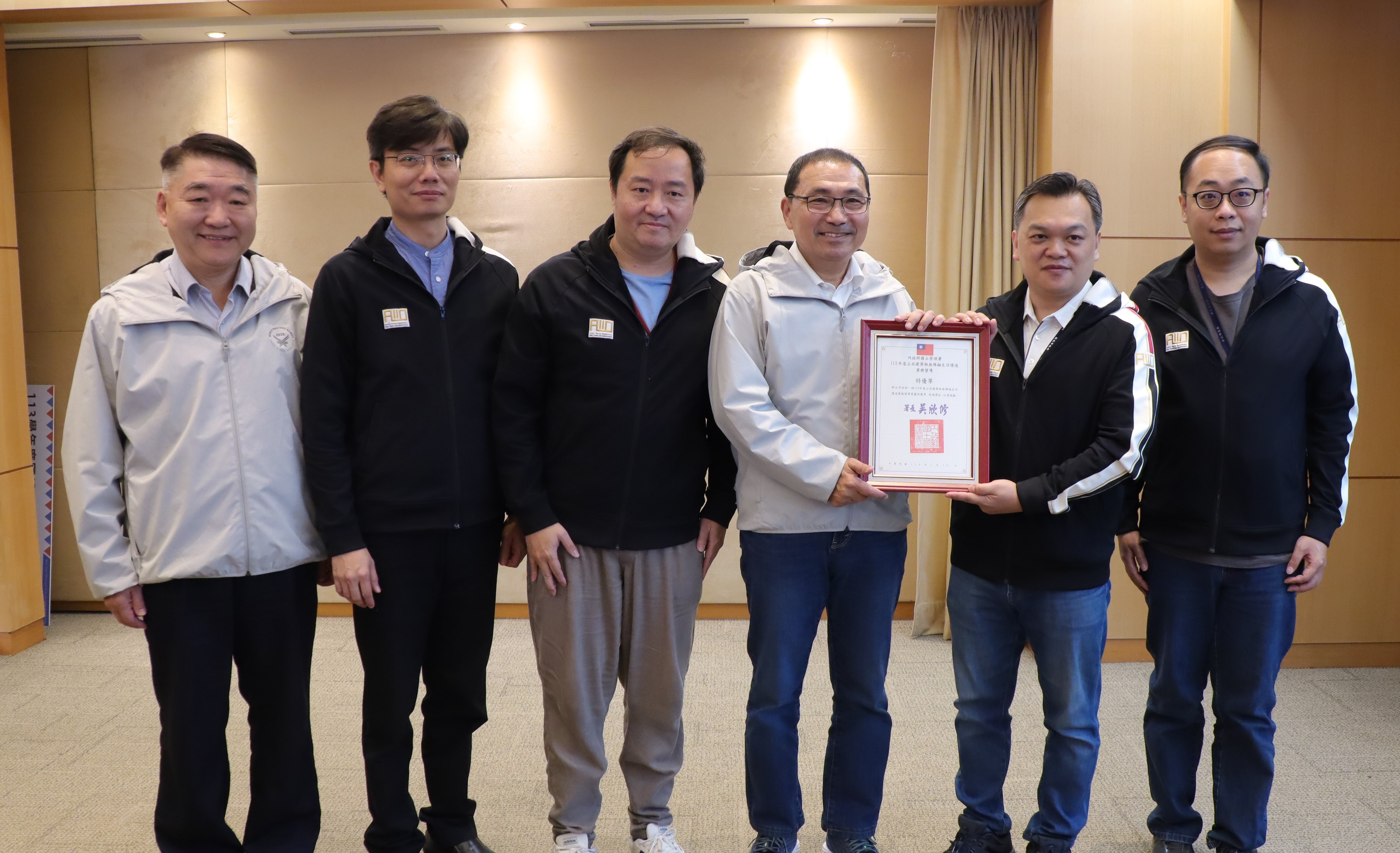 新北市無障礙環境考核連11年冠全國 工務局市政會議獻獎共...