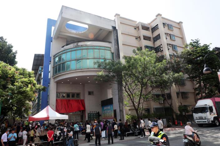 南市東區成大里活動中心正式啟用   百歲宋江陣國寶級大師...