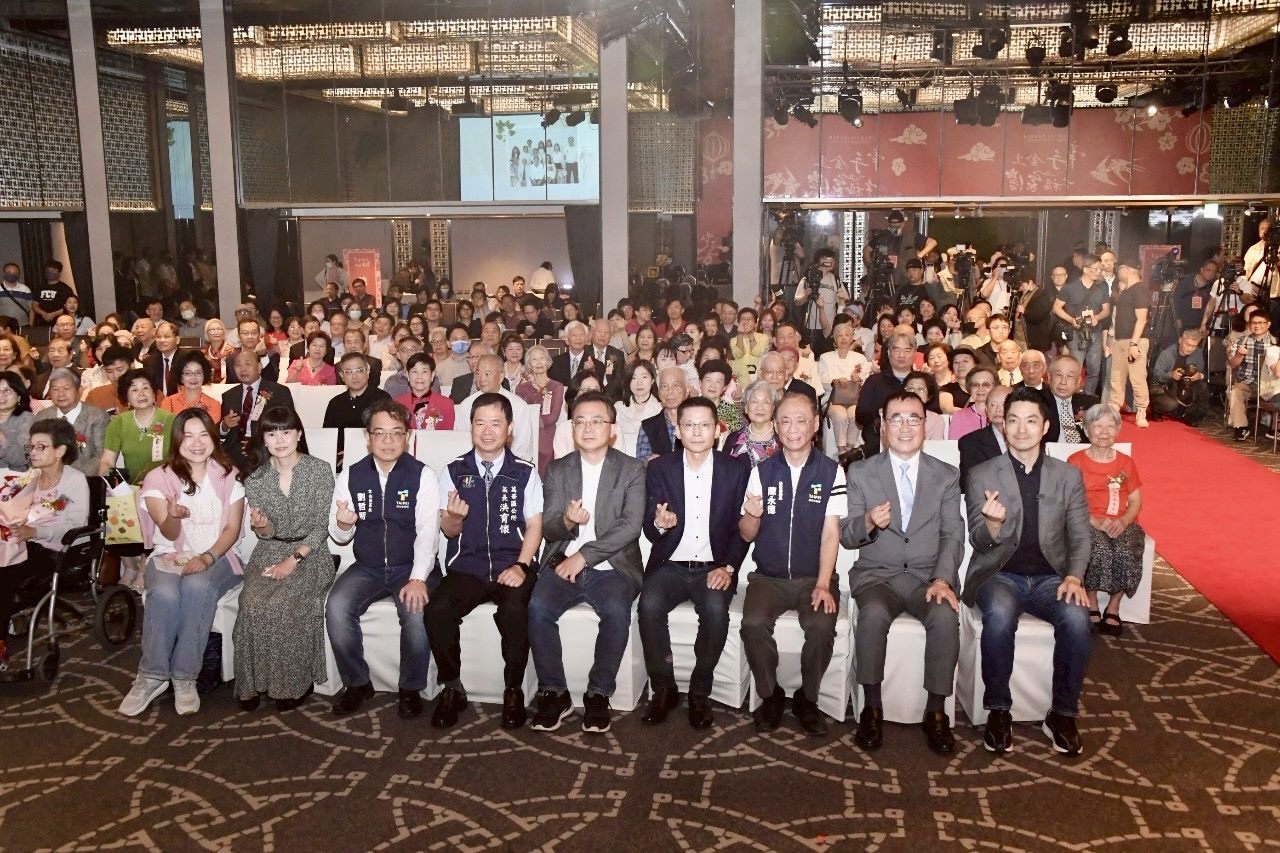 北市114年金婚表揚典禮 蔣萬安致敬長輩們為婚姻家庭的模範表率