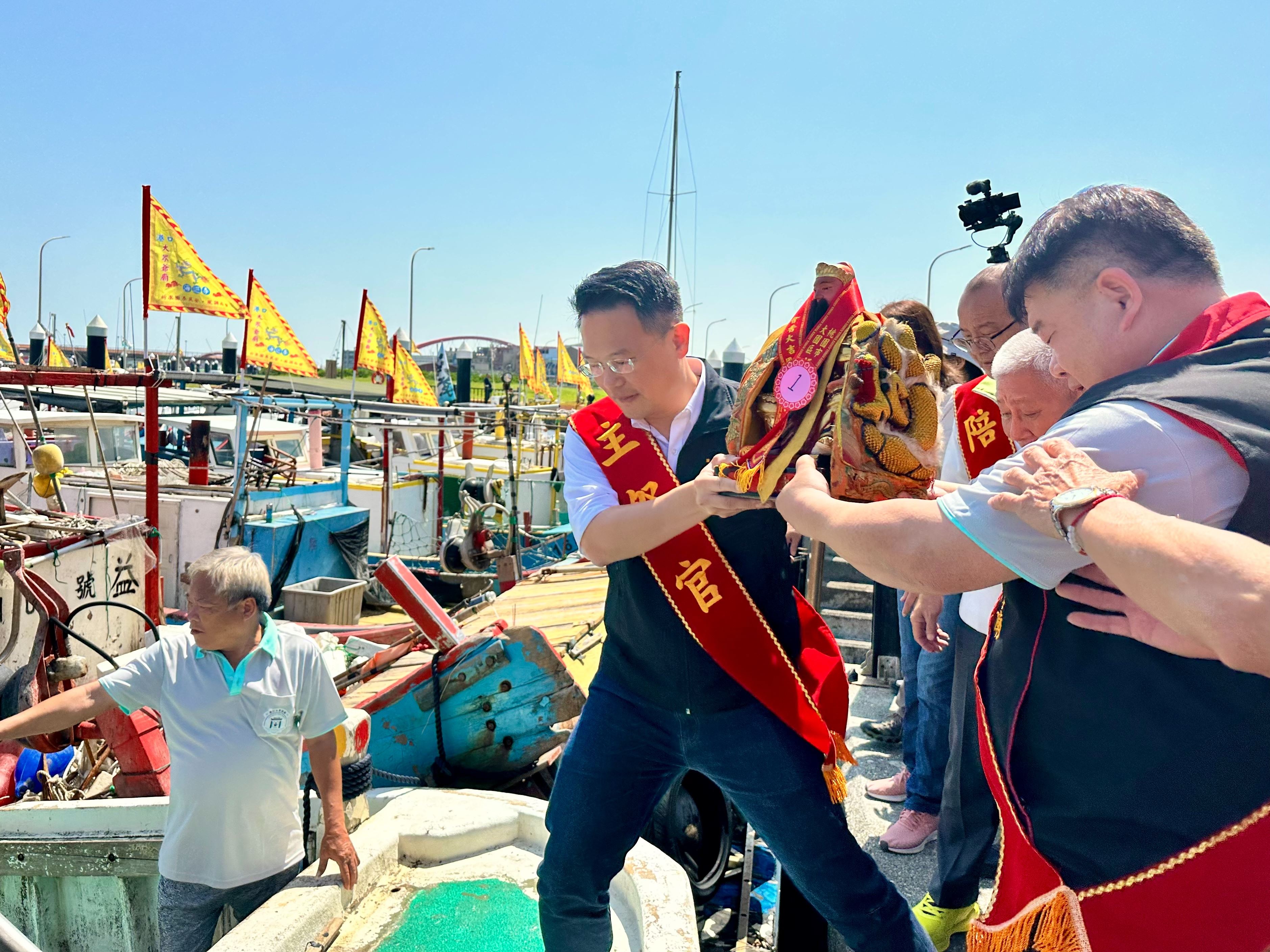 竹圍漁港「港口海巡文化季」　蘇副市長：善念凝聚守護地方，讓大園文化世代延續