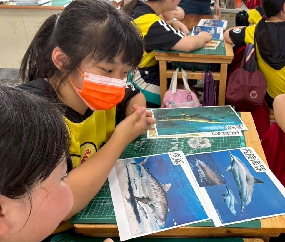 愛閱大自然從小開始   文化局推廣海洋保育與雙語閱讀