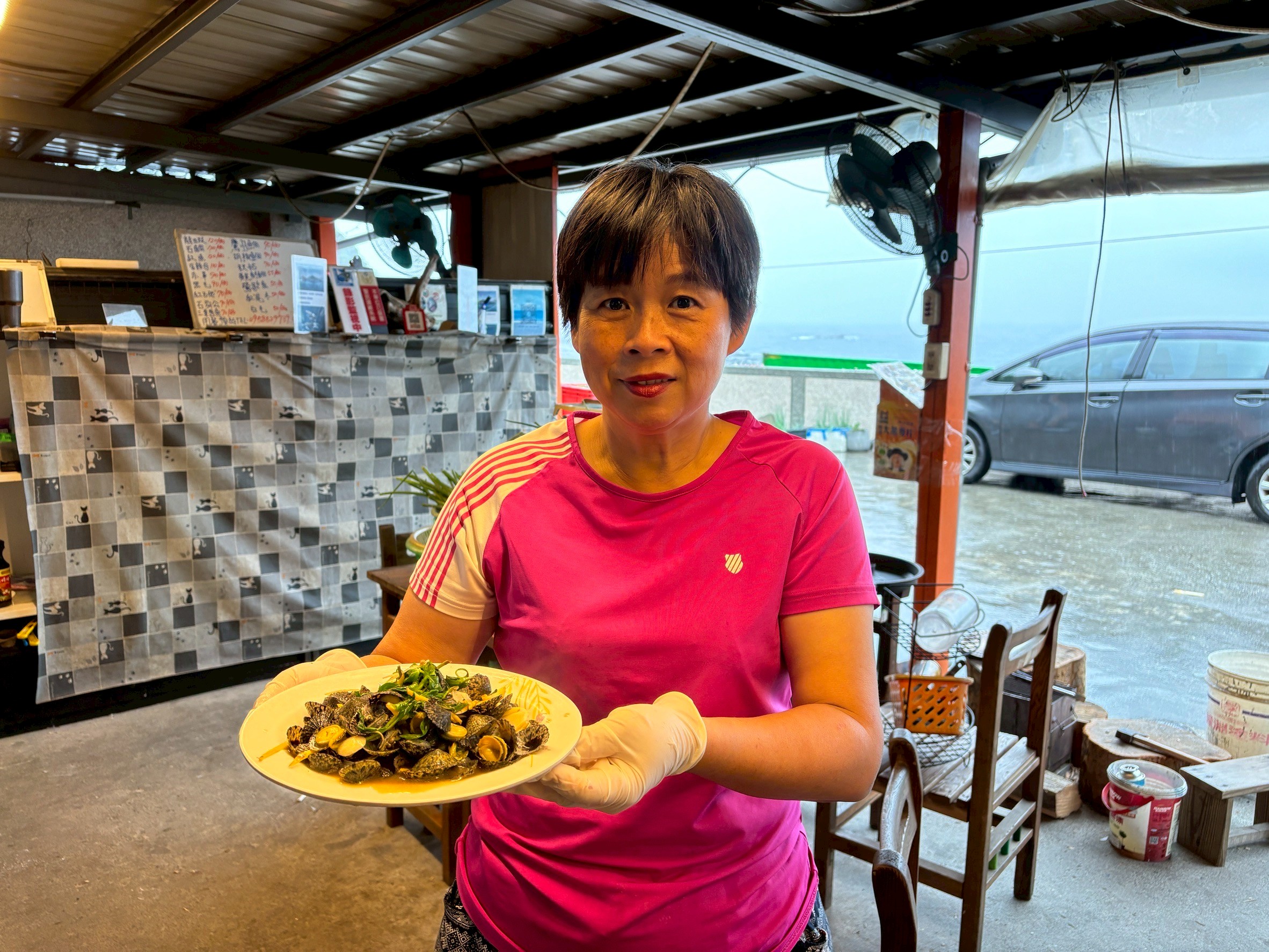 品嚐潮間風味 東北角「海鋼盔」海味正當時...