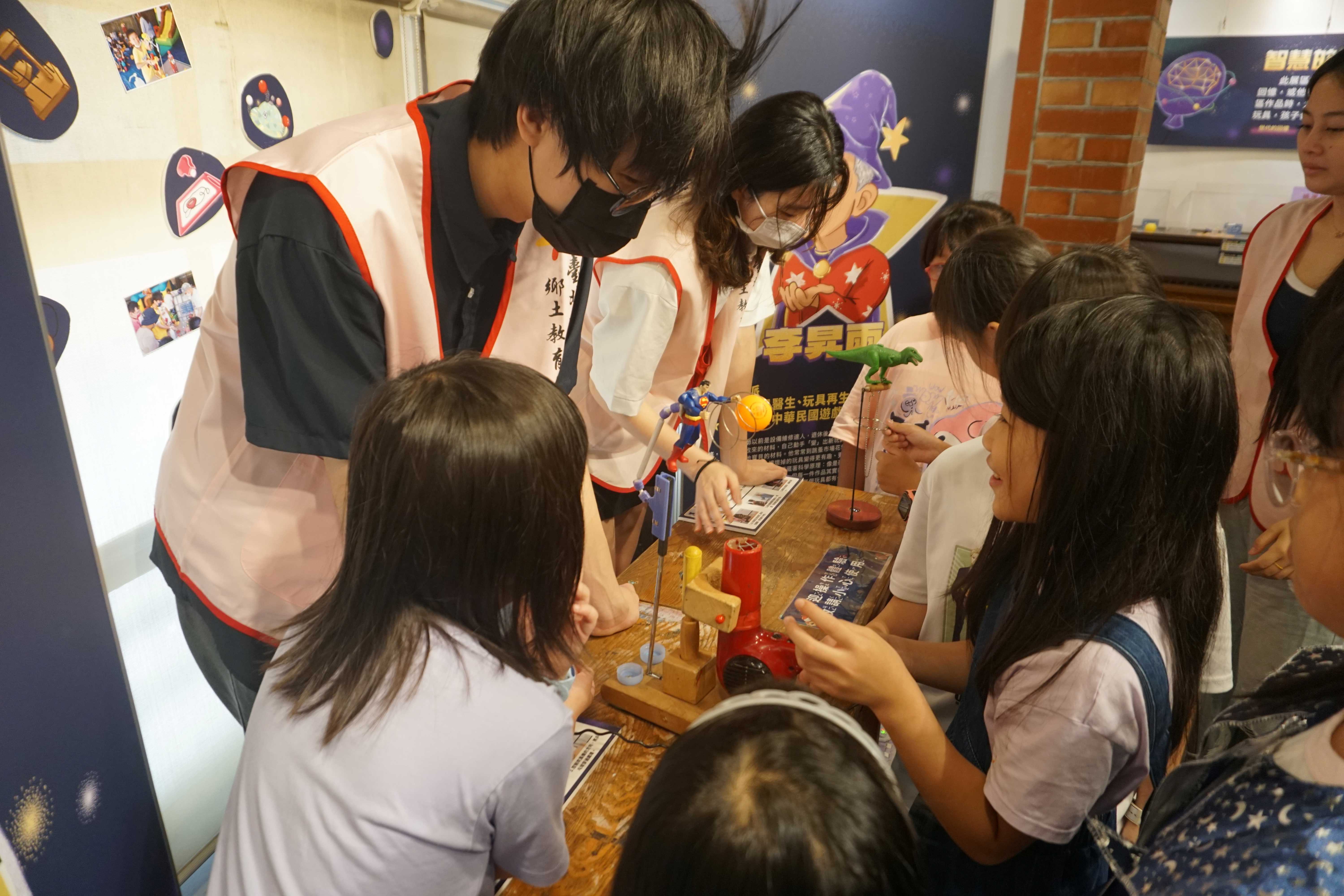 STEAM結合遊戲創作  北市鄉土教育中心邀親子成為「玩具魔法...