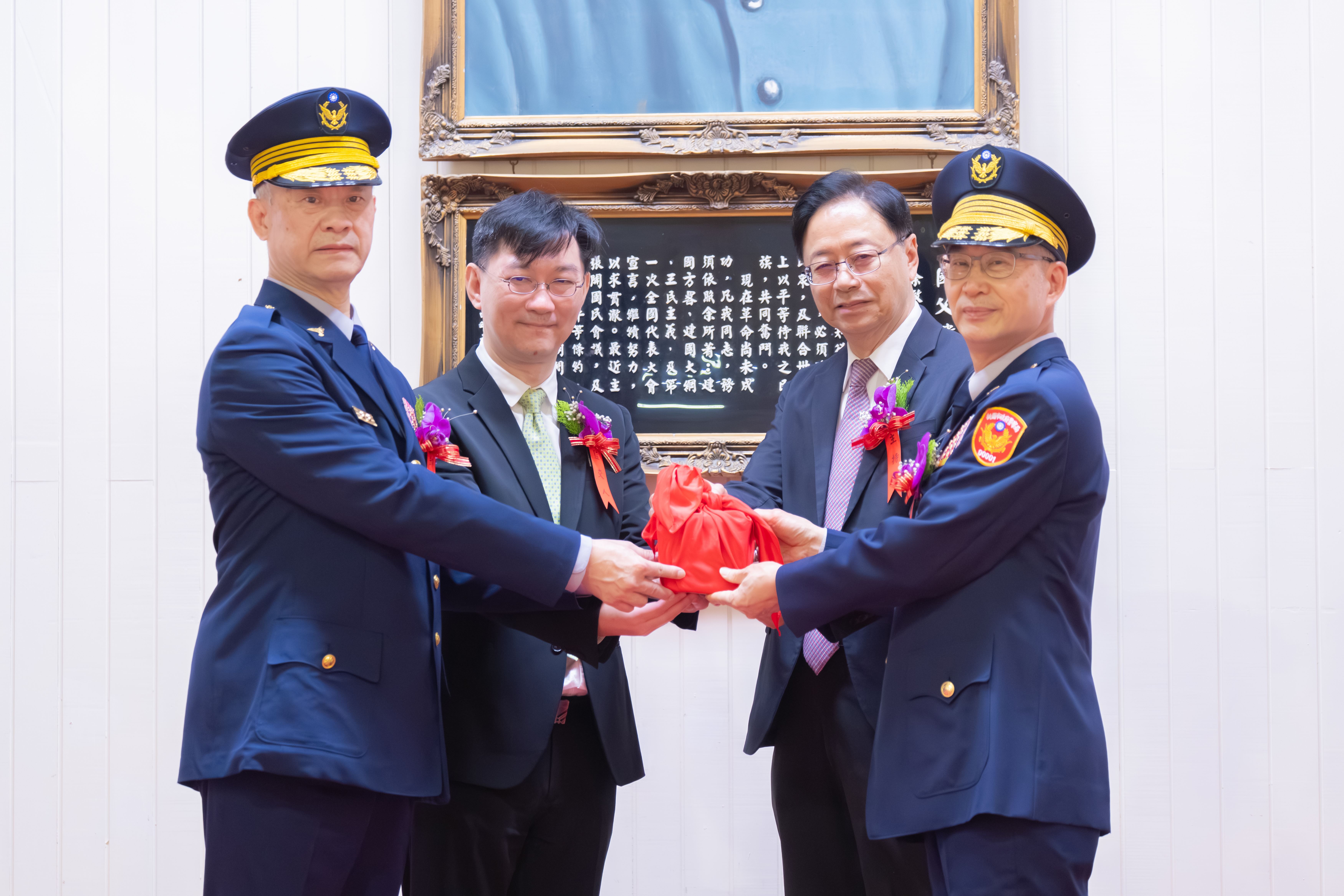 桃園市警察局新任局長與分局長交接典禮　持續打造更安全宜居城市