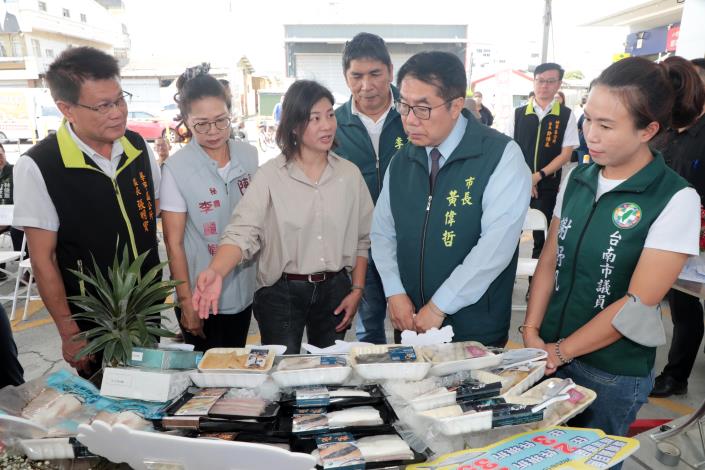 市府攜手全聯推廣台南最強美食虱目魚　黃偉哲大讚營養美...