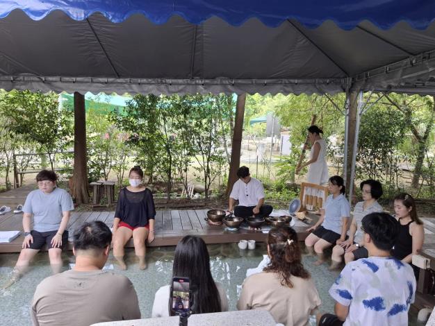 湧泉頌音—溫泉X瑜伽X頌缽 龜丹放鬆輕旅行教師節登場...