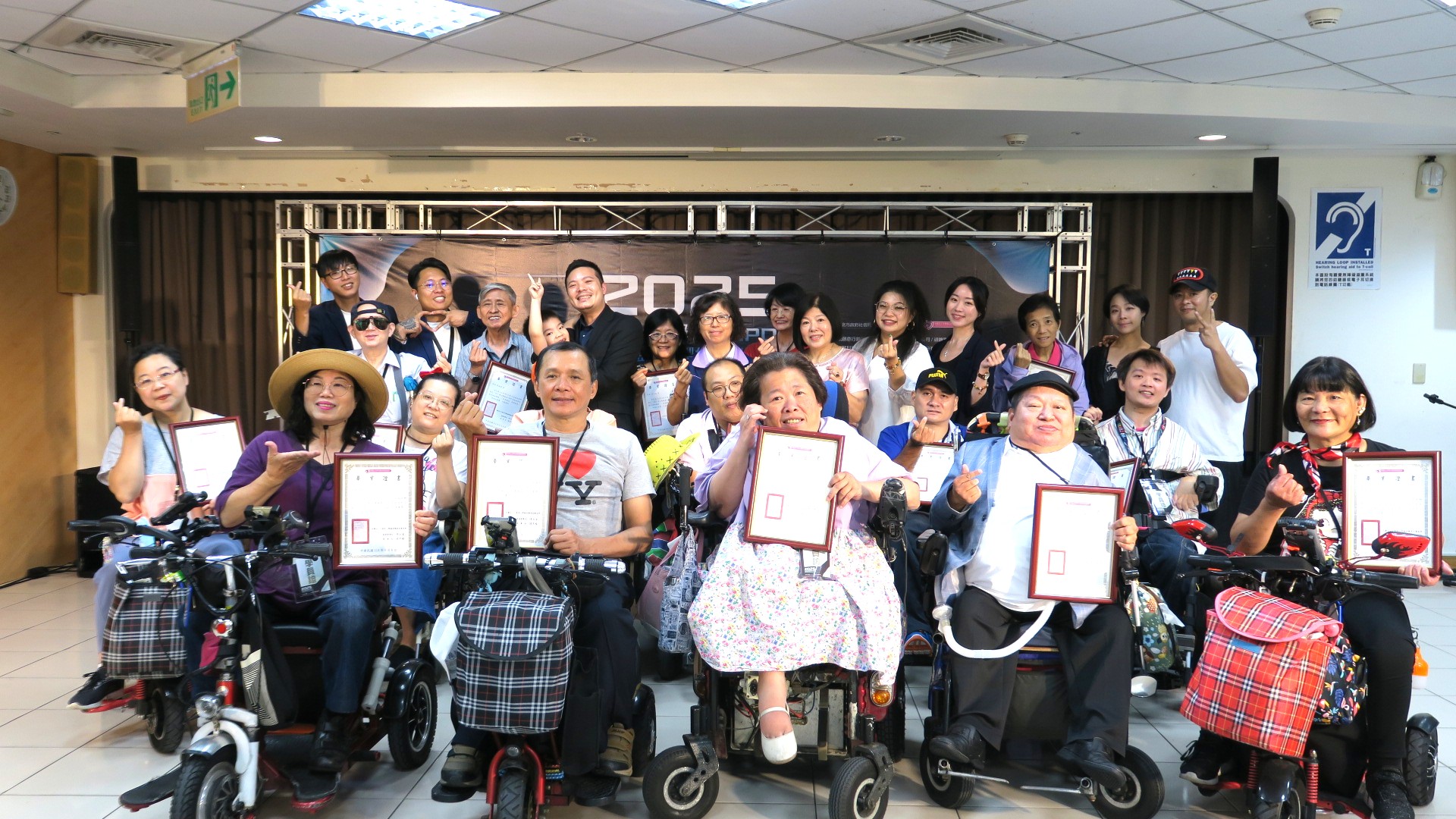 用AI技術重啟生命播放鍵 身障者職技協會培訓智能短影音製...