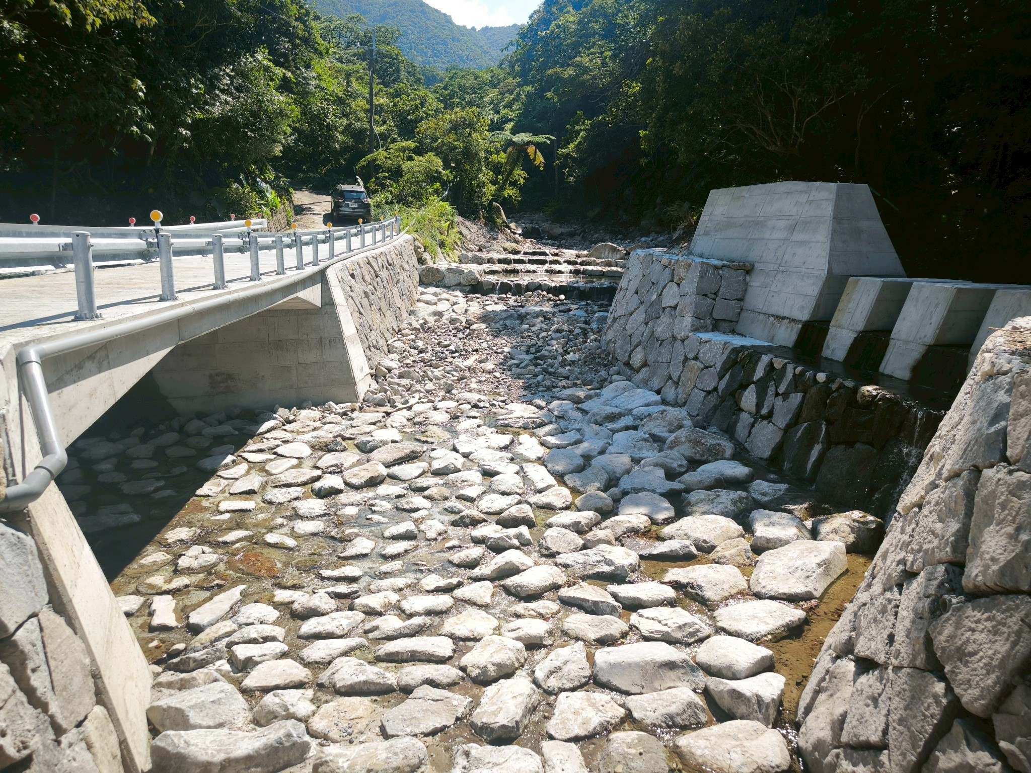 新北農業局颱風復建已完工  恢復農路交通與農業安全...