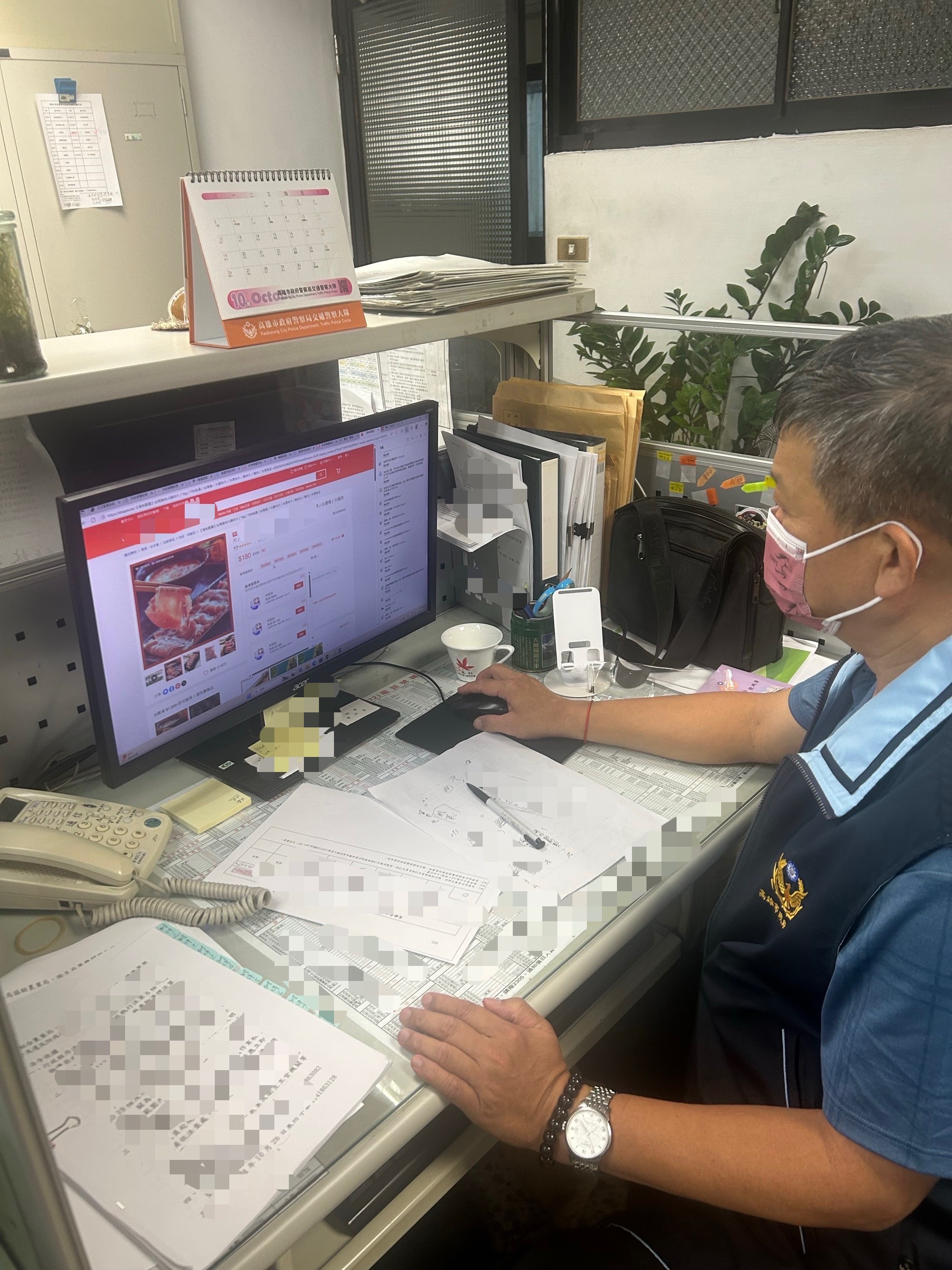 防範非法販售非洲豬瘟疫區輸入豬肉食品  警察局偕同衛生局啟動網購平台專案稽查