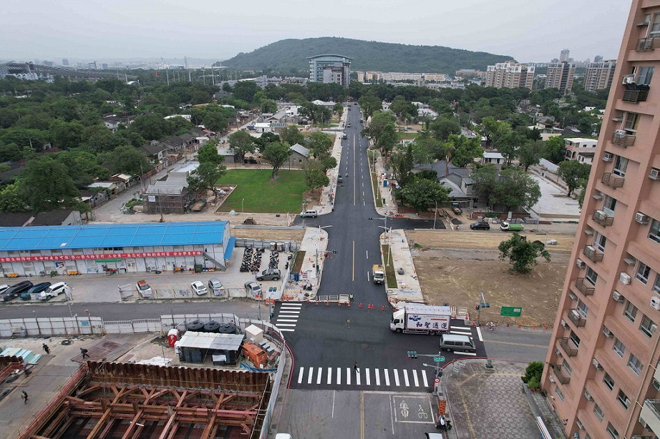 緯六路拓寬完工！打造更安全便利的左營交通動線...