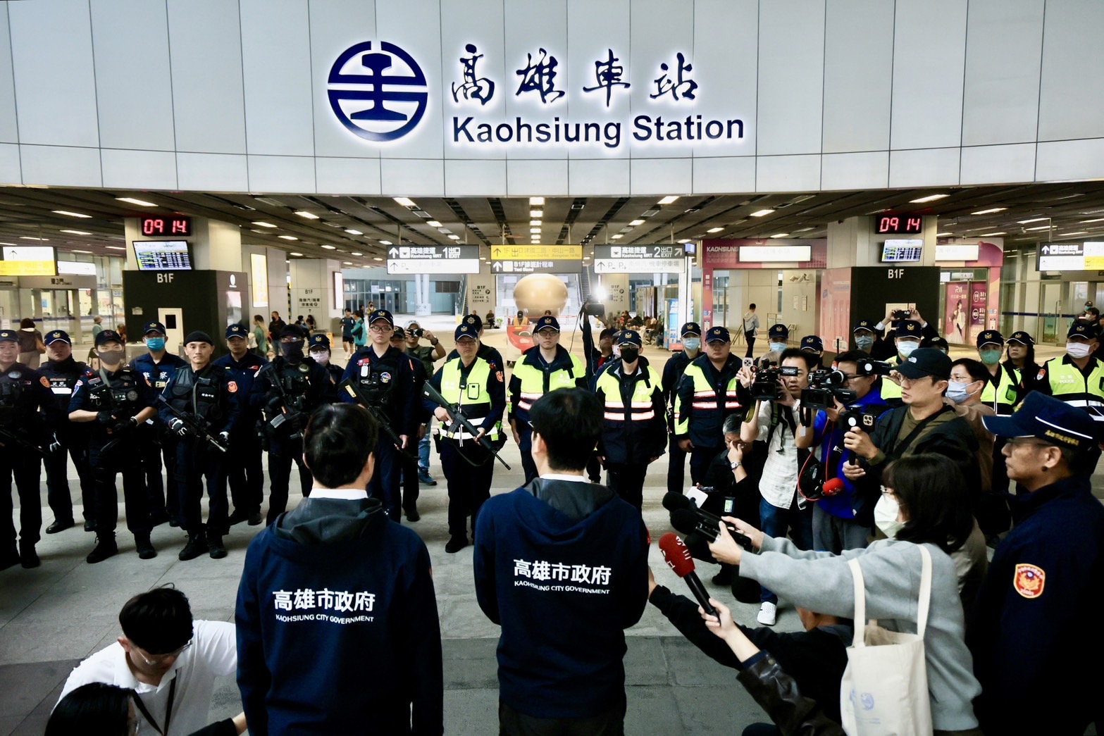啟動最高等級維安工作　陳其邁視察高雄車站整備：強化警...