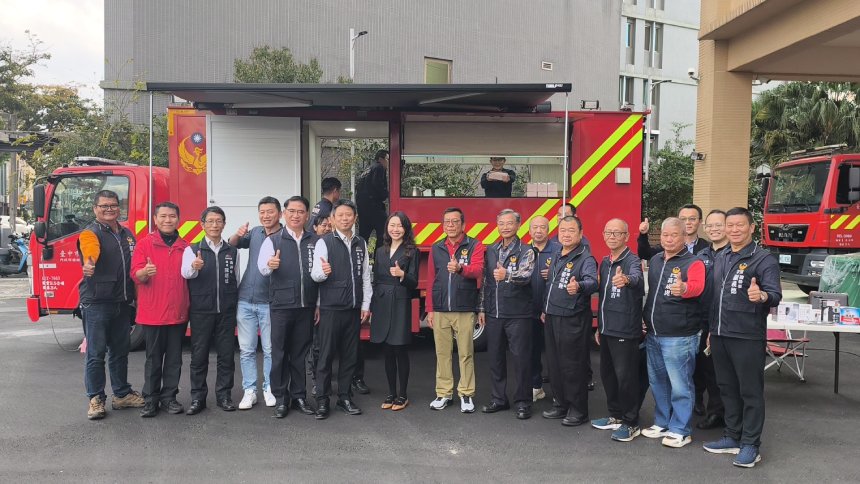 接軌國際趨勢  中市消防局後勤照護車正式上線...